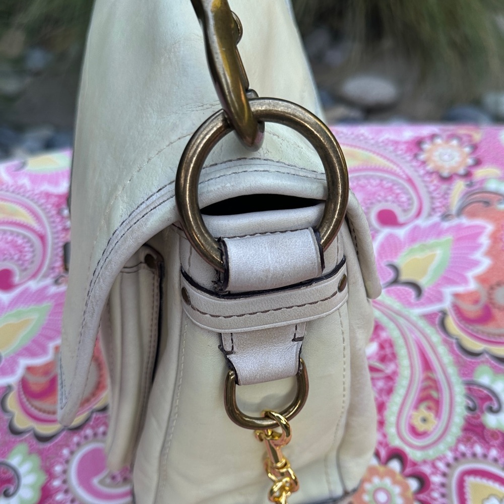 Vintage Coach 65th Anniversary Legacy Line 2006-2008 Ivory Leather Ali Bag - Picture 7 of 15